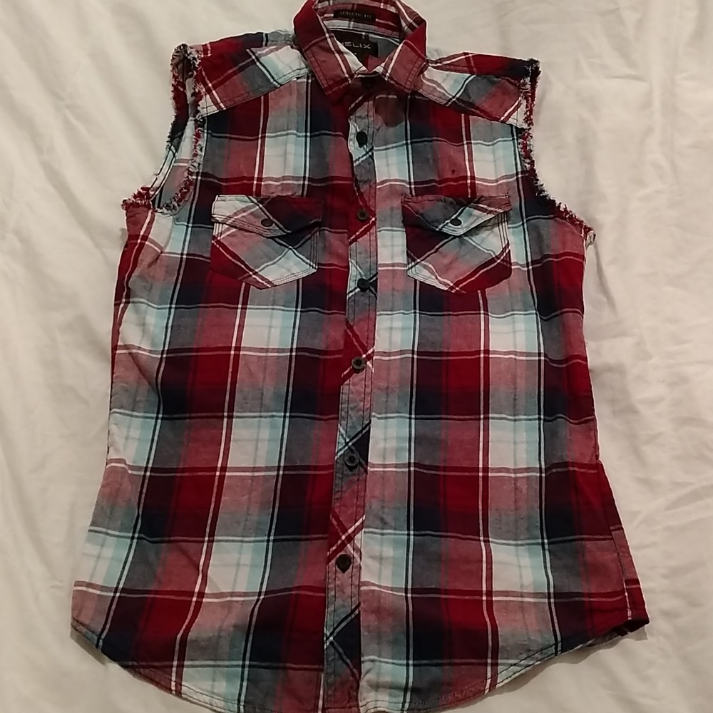Cut off plaid shirt